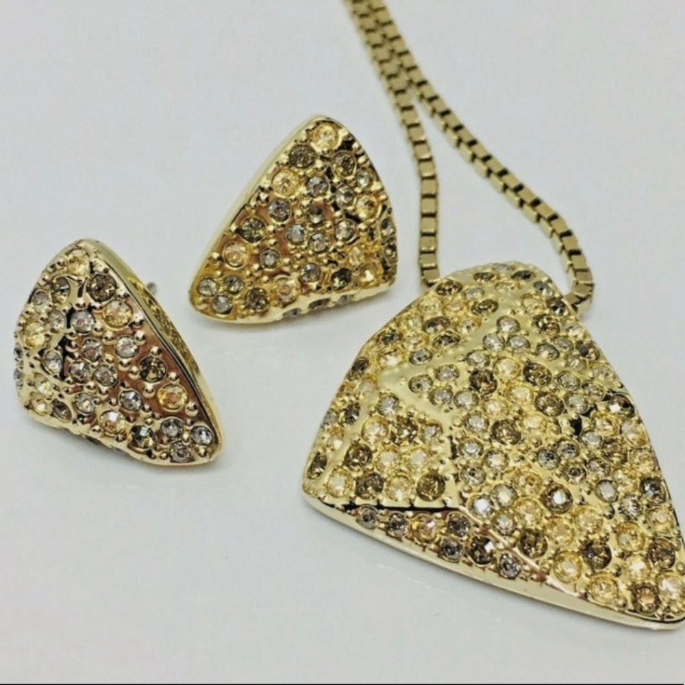 Swarovski necklace and earrings set - Picture 1 of 7